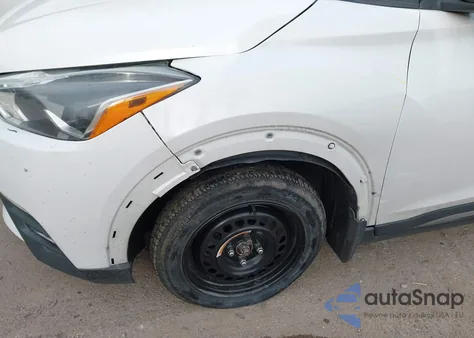 2020 Nissan Kicks Sr Xtronic Cvt z USA, uszkodzony, nr VIN 3N1CP5DVXLL486483